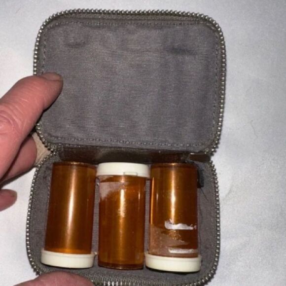 COACH essentials bundle - Picture 9 of 16